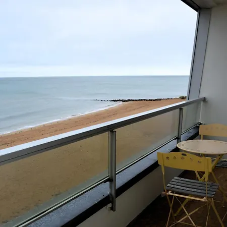 L'Esperluette - Magnifique Vue Mer Et Balcon Courseulles-sur-Mer Exterior photo